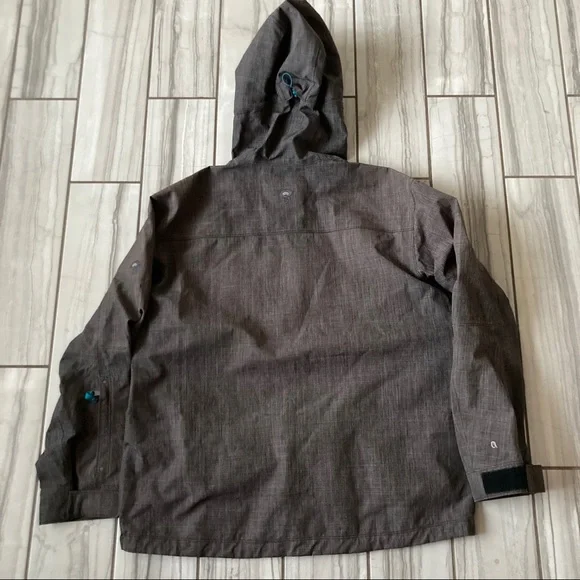 Mountain Hardwear ski/board jacket. EUC like new